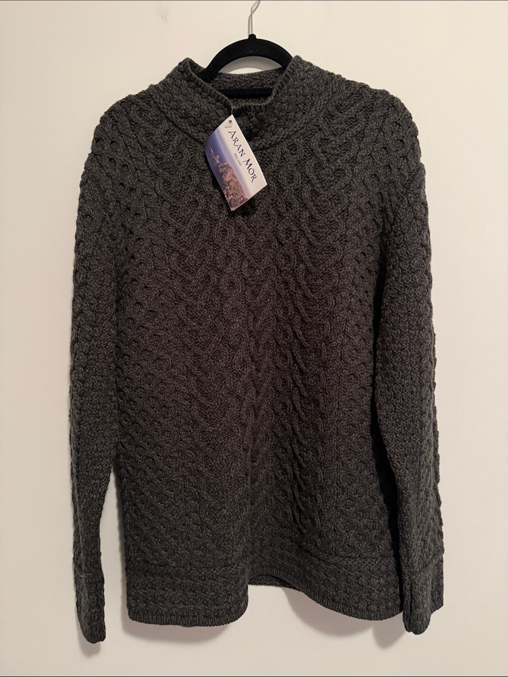 NWT Aran Mor Women's Dark Green Cable Turtleneck Sweater